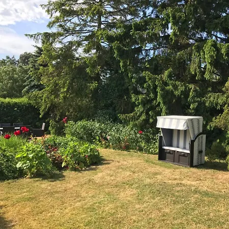 Am Hochzeitsberg Apartmán *